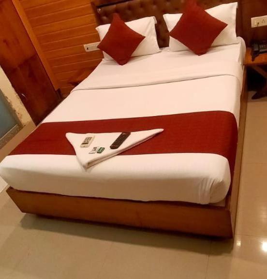 Grandeur By Avion Palace Near T2 International Airport مومباي المظهر الخارجي الصورة